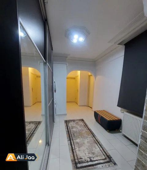 آپارتمان سه‌خوابهٔ دلباز در عثمان‌بی، نزدیک مترو و جواهیر — عکس ۱۰
