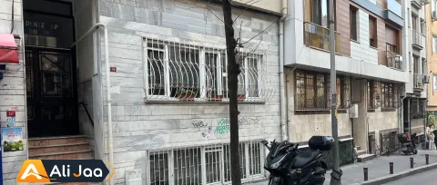 آپارتمان سه‌خوابهٔ دلباز در عثمان‌بی، نزدیک مترو و جواهیر — عکس ۱۷