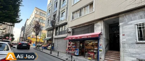 آپارتمان سه‌خوابهٔ دلباز در عثمان‌بی، نزدیک مترو و جواهیر — عکس ۱۸