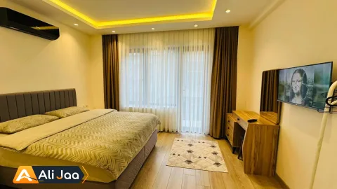 آپارتمان سه‌خوابهٔ لوکس با اتاق مستر، بین شیشلی و نیشانتاشی — عکس ۱۳