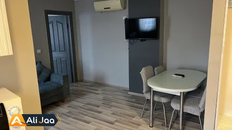 سوئیت یک‌خوابهٔ کینگ ۴۵ متری، نزدیکِ خیابان استقلال — عکس ۱۸