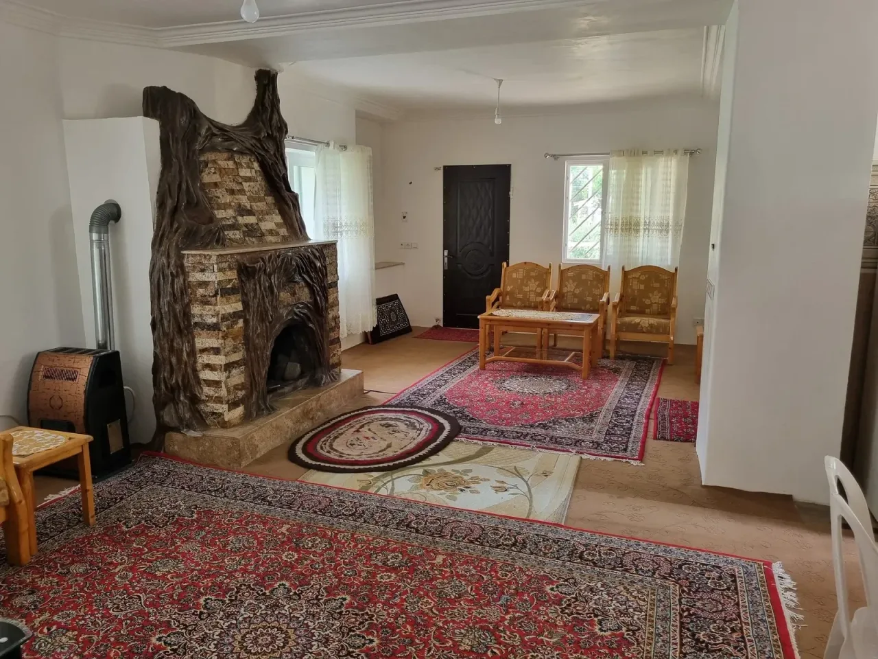 کوهستانی جواهر — عکس ۳