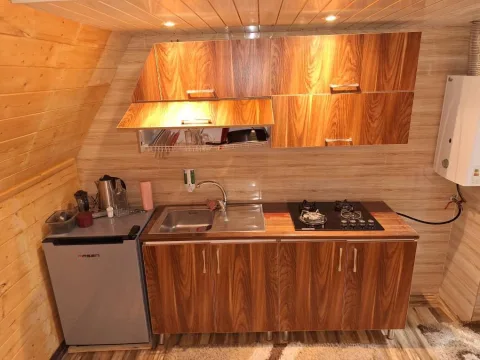 کلبه سوییسی سنگلج — عکس ۱۱